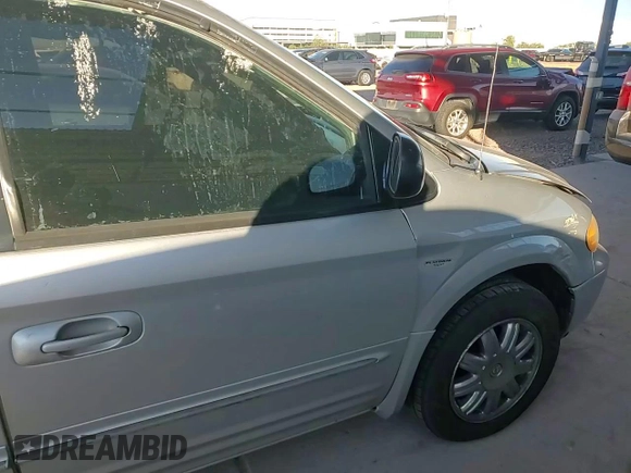 2004 Chrysler Town & Country Touring with VIN 2C4GP54L04R591308, listed as a Copart auction lot 80066914 with 145,940 mi miles and Salvage Title. Bid and sale history available at DreamBid. Image 12.