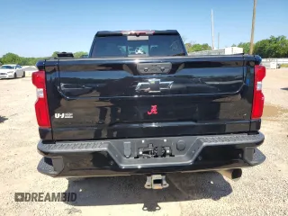 2022 Chevrolet Silverado 3500HD LTZ with VIN 1GC4YUEY7NF154287, listed as a Copart auction lot 55207914 with 20,261 mi miles and Salvage Title. Bid and sale history available at carsss.com. Image 6.