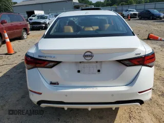 2024 Nissan Sentra SV z VIN 3N1AB8CVXRY319206, wystawiony jako Copart lot #61831025 z przebiegiem 6 966 mil mil oraz Szkoda całkowita • Salvage title. Historia ofert i sprzedaży dostępna na DreamBid. Obrazek 6.