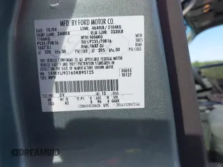 2005 Ford Escape XLT с VIN 1FMYU93165KB95125, выставлен на аукционе IAAI как лот 42227060 с пробегом 122 117 миль миль и . История ставок и продаж доступна на DreamBid. Изображение 9.
