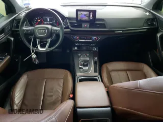 2018 Audi Q5 Premium with VIN WA1ANAFY1J2161661, listed as a Copart auction lot 55223385 with 60,554 mi miles and Salvage Title. Bid and sale history available at DreamBid. Image 8.