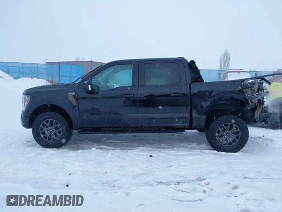 2022 Ford F-150 XL with VIN 1FTEW1E89NFA37044, listed as a IAAI auction lot 41481404 with 33,033 mi miles. Bid and sale history available at carsss.com. Image 15.