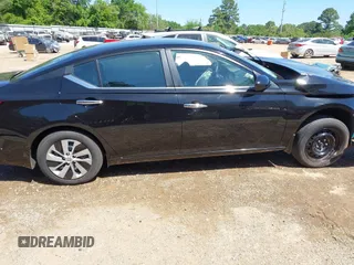 2022 Nissan Altima S z VIN 1N4BL4BV3NN420092, wystawiony jako IAAI lot #41996137 z przebiegiem 52 286 mil mil oraz . Historia ofert i sprzedaży dostępna na DreamBid. Obrazek 14.