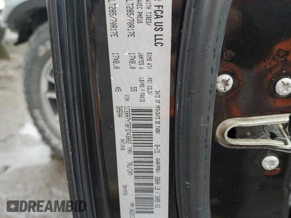 2015 Ram 1500 Rebel with VIN 1C6RR7YT8FS743062, listed as a Copart auction lot 61678185 with 130,997 mi miles and Clean title. Bid and sale history available at DreamBid. Image 12.