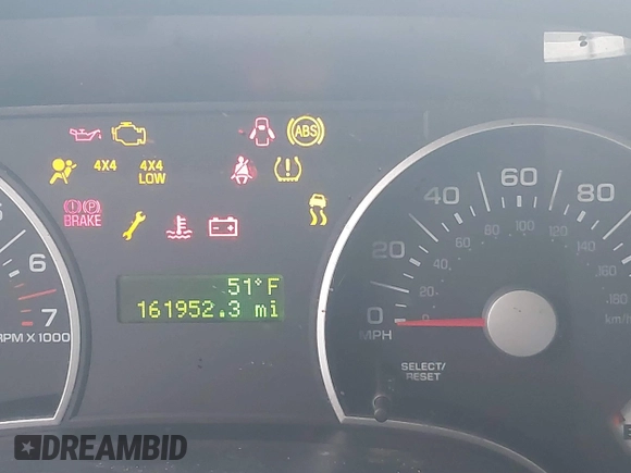 2010 Ford Explorer XLT с VIN 1FMEU7DE7AUA66897, выставлен на аукционе IAAI как лот 41113156 с пробегом 161 952 миль миль и . История ставок и продаж доступна на DreamBid. Изображение 7.