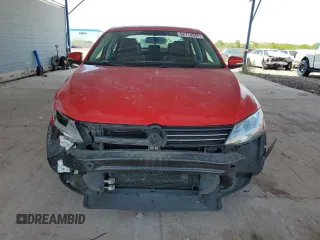 2013 Volkswagen Jetta SE with VIN 3VWDP7AJ2DM439326, listed as a Copart auction lot 62714545 with 100,806 mi miles and Salvage title. Bid and sale history available at DreamBid. Image 5.