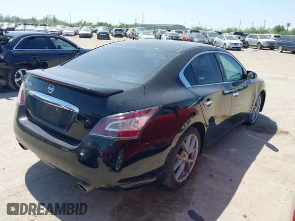 2012 Nissan Maxima S z VIN 1N4AA5AP3CC865015, wystawiony jako IAAI lot #41848424 z przebiegiem 133 011 mil mil oraz . Historia ofert i sprzedaży dostępna na DreamBid. Obrazek 4.
