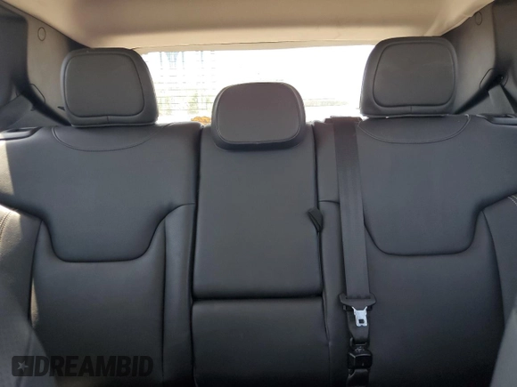 2015 Jeep Renegade Limited with VIN ZACCJBDT1FPB85947, listed as a Copart auction lot 62171715 with 108,749 mi miles and Salvage title. Bid and sale history available at DreamBid. Image 10.