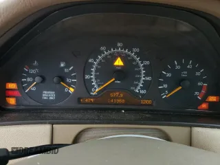 1998 Mercedes-Benz E-Class with VIN WDBJF65F0WA666795, listed as a Copart auction lot 44845875 with 241,968 mi miles and Clean Title. Bid and sale history available at carsss.com. Image 9.