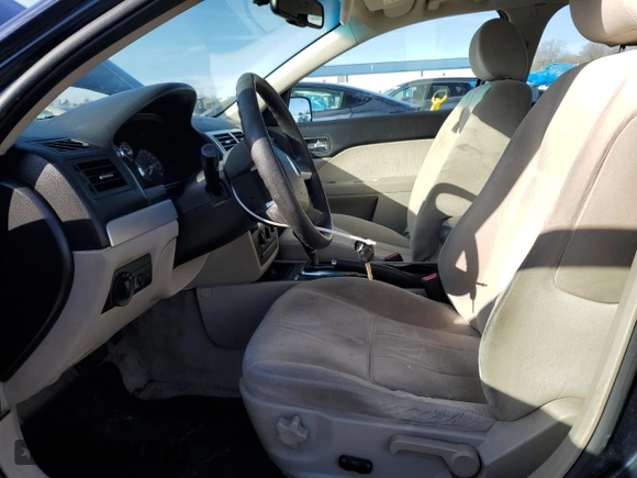 2008 Mercury Milan with VIN 3MEHM07Z18R651689, listed as a Copart auction lot 44490245 with 162,311 mi miles and Salvage Title. Bid and sale history available at carsss.com. Image 7.