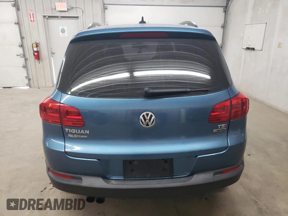 2017 Volkswagen Tiguan S with VIN WVGBV7AX8HW501835, listed as a Copart auction lot 58415625 with 117,017 mi miles and Clean title. Bid and sale history available at DreamBid. Image 6.