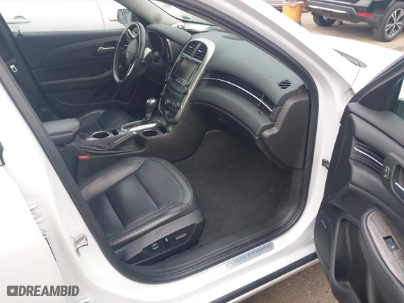 2015 Chevrolet Malibu LTZ with VIN 1G11F5SL0FF223841, listed as a IAAI auction lot 41850558 with 155,588 mi miles. Bid and sale history available at carsss.com. Image 5.