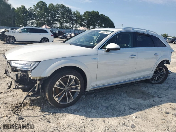 2019 Audi A4 allroad Premium Plus with VIN WA18NAF45KA113258, listed as a Copart auction lot 65002644 with 31,699 mi miles and Salvage Title. Bid and sale history available at carsss.com. Image 1.