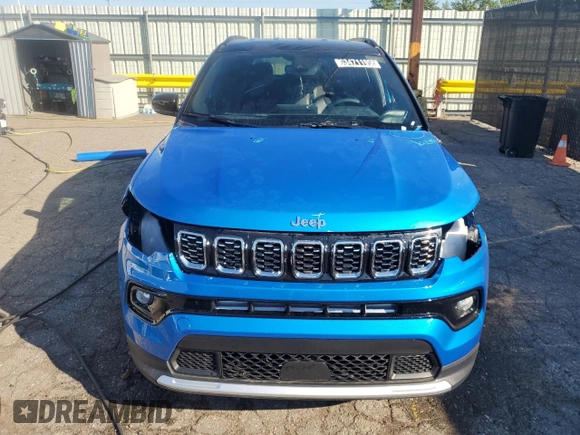 2025 Jeep Compass Limited with VIN 3C4NJDCN5ST565156, listed as a Copart auction lot 63471195 with 10,476 mi miles and Clean title. Bid and sale history available at DreamBid. Image 5.