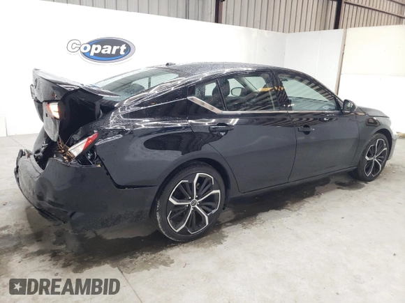 2025 Nissan Altima SR with VIN 1N4BL4CV0SN310045, listed as a Copart auction lot 55051075 with 12,925 mi miles and Clean Title. Bid and sale history available at DreamBid. Image 3.