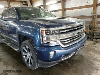 2018 Chevrolet Silverado 1500 High Country with VIN 3GCUKTEJ2JG374413, listed as a Copart auction lot 43977665 with 59,819 mi miles and Salvage Title. Bid and sale history available at carsss.com. Image 14.