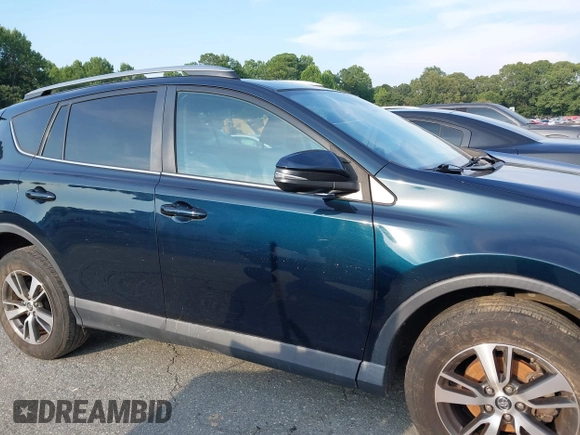 2018 Toyota RAV4 XLE с VIN 2T3WFREV5JW417144, выставлен на аукционе IAAI как лот 42685701 с пробегом 110 954 миль миль и . История ставок и продаж доступна на DreamBid. Изображение 13.