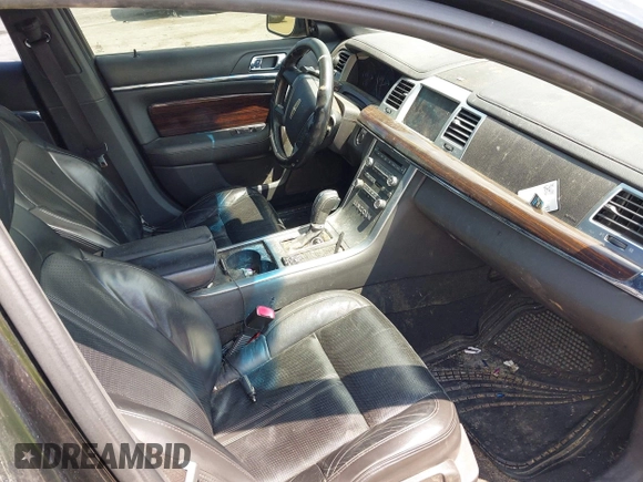 2010 Lincoln MKS with VIN 1LNHL9DR3AG613435, listed as a IAAI auction lot 42234401 with 181,776 mi miles and . Bid and sale history available at DreamBid. Image 5.