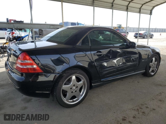 2001 Mercedes-Benz SLK 230 Kompressor с VIN WDBKK49F81F171836, выставлен на аукционе Copart как лот 45550685 с пробегом 114 382 миль миль и Списание • Salvage title. История ставок и продаж доступна на DreamBid. Изображение 3.