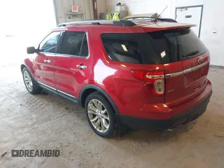 2012 Ford Explorer XLT with VIN 1FMHK8D83CGA43976, listed as a IAAI auction lot 41995050 with 207,160 mi miles and . Bid and sale history available at DreamBid. Image 3.