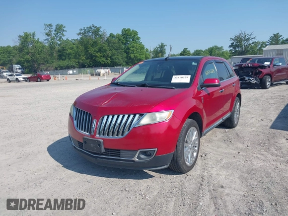 2011 Lincoln MKX z VIN 2LMDJ8JK5BBJ23713, wystawiony jako IAAI lot #42470229 z przebiegiem 185 783 mil mil oraz . Historia ofert i sprzedaży dostępna na DreamBid. Obrazek 2.