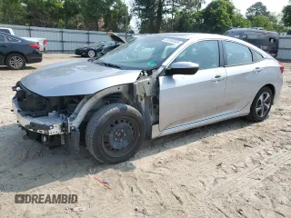 2020 Honda Civic LX z VIN 2HGFC2F68LH598008, wystawiony jako Copart lot #59290285 z przebiegiem 40 568 mil mil oraz Szkoda całkowita • Salvage title. Historia ofert i sprzedaży dostępna na DreamBid. Obrazek 1.