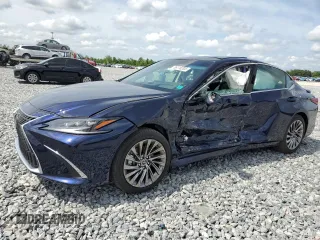 2025 Lexus ES 350 Ultra Luxury z VIN 58AFZ1B16SU197302, wystawiony jako Copart lot #56118205 z przebiegiem 739 mil mil oraz Nie do naprawy • Non repairable. Historia ofert i sprzedaży dostępna na DreamBid. Obrazek 1.