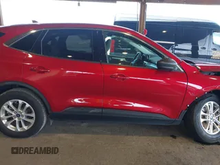 2022 Ford Escape SE с VIN 1FMCU9G64NUA01499, выставлен на аукционе IAAI как лот 41968465 с пробегом 15 754 миль миль и . История ставок и продаж доступна на DreamBid. Изображение 13.