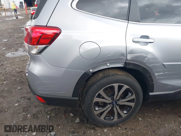 2021 Subaru Forester Limited z VIN JF2SKAUC6MH431710, wystawiony jako IAAI lot #42354040 z przebiegiem 13 569 mil mil oraz . Historia ofert i sprzedaży dostępna na DreamBid. Obrazek 21.
