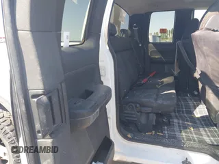 2005 Ford F-150 XLT с VIN 1FTPX14525NA15728, выставлен на аукционе IAAI как лот 42545290 с пробегом 293 695 миль миль и . История ставок и продаж доступна на DreamBid. Изображение 8.