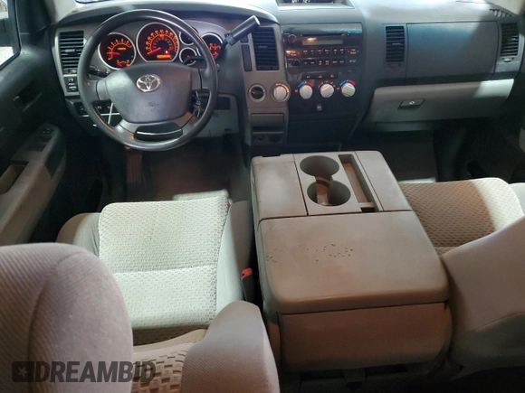 2010 Toyota Tundra с VIN 5TFUM5F11AX006417, выставлен на аукционе Copart как лот 55897725 с пробегом 203 892 миль миль и Списание • Salvage title. История ставок и продаж доступна на DreamBid. Изображение 8.