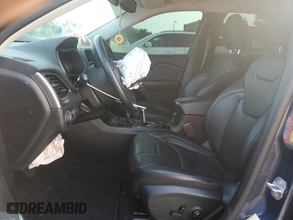 2020 Jeep Cherokee Limited with VIN 1C4PJLDB0LD577357, listed as a Copart auction lot 59257135 with 66,403 mi miles and Non repairable. Bid and sale history available at DreamBid. Image 7.
