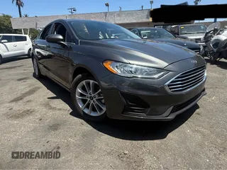 2020 Ford Fusion SE z VIN 3FA6P0HD2LR231621, wystawiony jako Copart lot #58442735 z przebiegiem 50 598 mil mil oraz Szkody całkowita. Historia ofert i sprzedaży dostępna na DreamBid. Obrazek 1.