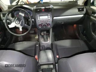 2008 Volkswagen Jetta SE с VIN 3VWRM71KX8M053265, выставлен на аукционе Copart как лот 61555515 с пробегом 199 067 миль миль и Списание • Salvage title. История ставок и продаж доступна на DreamBid. Изображение 8.
