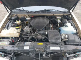 1996 Chevrolet Caprice 1SA Special Value с VIN 1G1BL52W7TR179967, выставлен на аукционе IAAI как лот 42311914 с пробегом 146 265 миль миль и . История ставок и продаж доступна на DreamBid. Изображение 10.