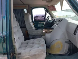 1995 Chevrolet Chevy Van с VIN 1GBEG25K8SF251943, выставлен на аукционе IAAI как лот 41954362 с пробегом 198 371 миль миль и . История ставок и продаж доступна на DreamBid. Изображение 5.