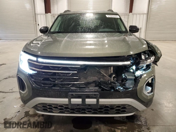 2024 Volkswagen Atlas Peak Edition SE z VIN 1V2CR2CA2RC595138, wystawiony jako Copart lot #57865435 z przebiegiem 24 039 mil mil oraz Szkoda całkowita • Salvage title. Historia ofert i sprzedaży dostępna na DreamBid. Obrazek 5.