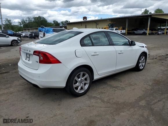 2015 Volvo S60 T5 Drive-E with VIN YV126MFJ6F1343066, listed as a Copart auction lot 58133284 with 109,618 mi miles and Salvage Title. Bid and sale history available at carsss.com. Image 3.