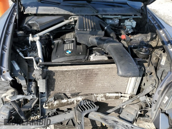 2008 BMW X5 3.0si with VIN 5UXFE43528L000813, listed as a Copart auction lot 42426315 with 147,648 mi miles and Salvage Title. Bid and sale history available at carsss.com. Image 11.