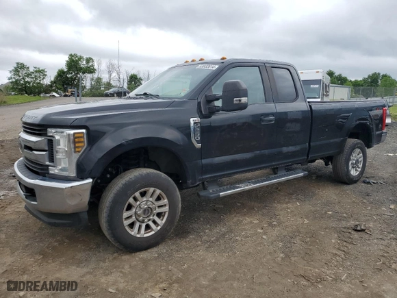 2018 Ford Super Duty F-250 SRW XL with VIN 1FT7X2B62JEC85876, listed as a Copart auction lot 53832614 with 203,769 mi miles. Bid and sale history available at carsss.com. Image 1.