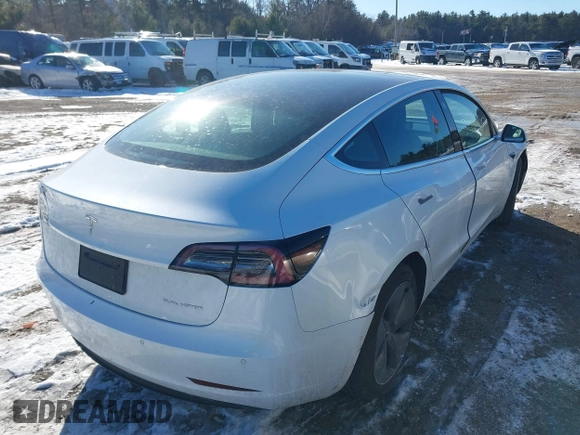 2019 Tesla Model 3 Long Range with VIN 5YJ3E1EBXKF452900, listed as a IAAI auction lot 41454947 with 93,277 mi miles. Bid and sale history available at carsss.com. Image 4.