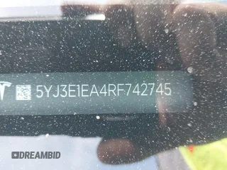 2024 Tesla Model 3 z VIN 5YJ3E1EA4RF742745, wystawiony jako IAAI lot #42085235 z przebiegiem 28 094 mil mil oraz . Historia ofert i sprzedaży dostępna na DreamBid. Obrazek 9.