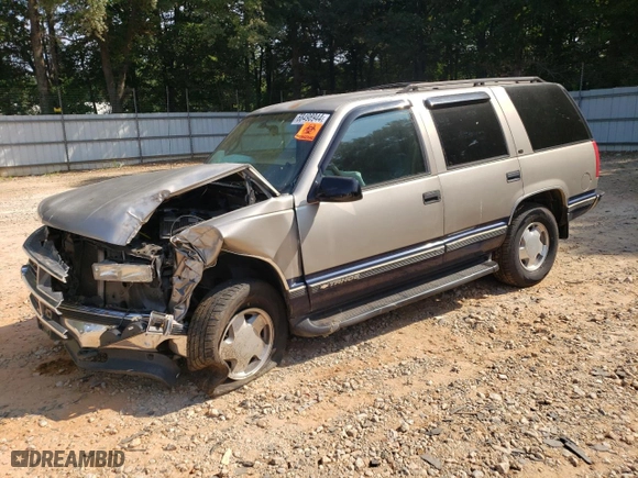 1999 Chevrolet Tahoe Z71 with VIN 1GNEK13R1XJ315188, listed as a Copart auction lot 68498944 with 264,880 mi miles and Salvage Title. Bid and sale history available at carsss.com. Image 1.
