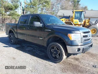 2014 Ford F-150 XL with VIN 1FTFW1ET4EFC16651, listed as a IAAI auction lot 41826158 with 137,544 mi miles. Bid and sale history available at carsss.com. Image 1.
