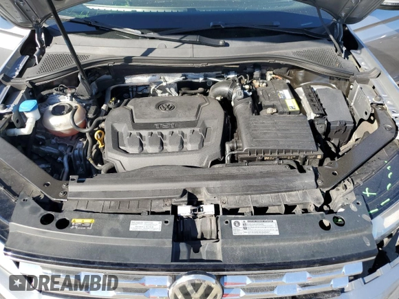 2020 Volkswagen Tiguan SE z VIN 3VV3B7AX8LM036808, wystawiony jako Copart lot #42124825 z przebiegiem 116 297 mil mil oraz Nie do naprawy. Historia ofert i sprzedaży dostępna na DreamBid. Obrazek 13.