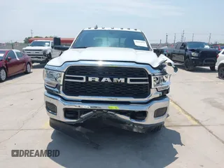 2022 Ram 2500 Tradesman with VIN 3C6UR5CJ2NG372068, listed as a IAAI auction lot 42255819 with 19,803 mi miles and . Bid and sale history available at DreamBid. Image 12.