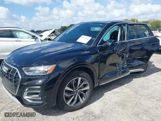 2021 Audi Q5 Premium with VIN WA1AAAFY0M2004865, listed as a IAAI auction lot 41935666 with 1 mi miles. Bid and sale history available at carsss.com. Image 17.