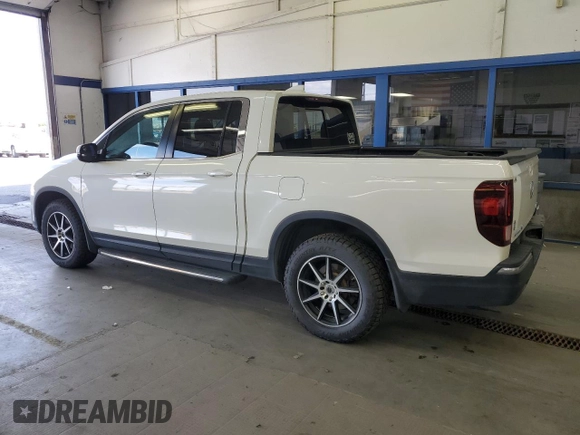 2019 Honda Ridgeline RTL with VIN 5FPYK3F52KB035040, listed as a Copart auction lot 58438815 with 35,635 mi miles and Salvage title. Bid and sale history available at DreamBid. Image 2.