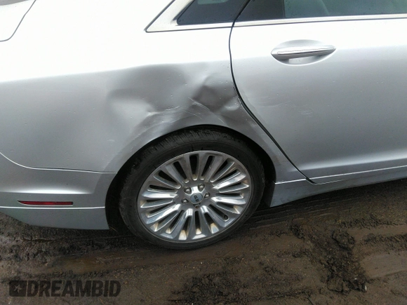 2013 Lincoln MKZ with VIN 3LN6L2JKXDR811822, listed as a IAAI auction lot 42009690 with 128,405 mi miles. Bid and sale history available at carsss.com. Image 12.