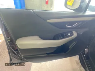 2022 Subaru Outback Premium z VIN 4S4BTADC4N3267394, wystawiony jako IAAI lot #42784086 z przebiegiem 74 740 mil mil oraz . Historia ofert i sprzedaży dostępna na DreamBid. Obrazek 13.
